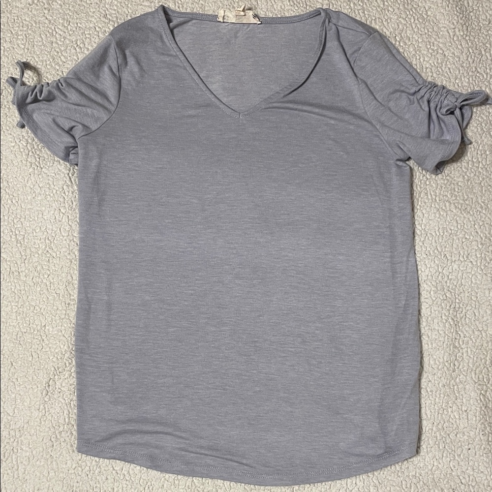 Pink Republic Light Gray Short Sleeve Top